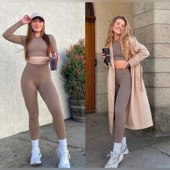 🖤Purple 2 Piece Athletic Combo - Picture 3 of 7